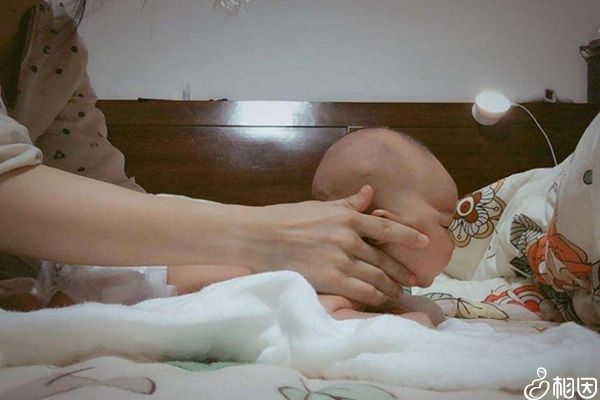 孩子抬头有时间规定